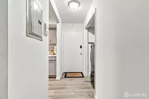 218 Sierra Ct, Woodbridge Township, NJ 07095 - Photo 5