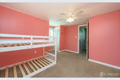 505 Joseph Avenue, Woodbridge Township, NJ 07095 - Photo 19