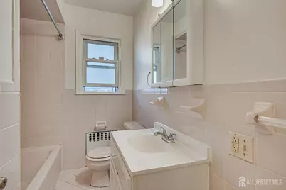 1071 Lorraine Avenue, Union Township, NJ 07083 - Photo 29