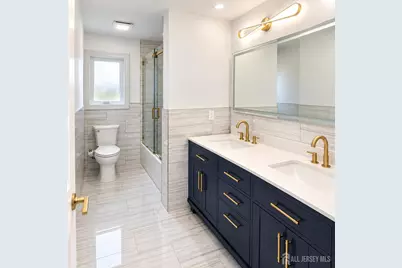 46 Foyer Street, Edison, NJ 08817 - Photo 11