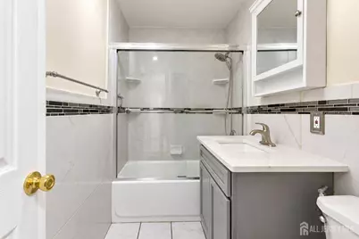 145 College Drive, Edison, NJ 08817 - Photo 17