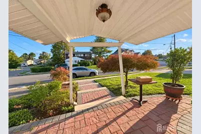 9 Barlow Road, Edison, NJ 08817 - Photo 1