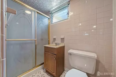 176 Grenville Street, Woodbridge Township, NJ 07095 - Photo 37