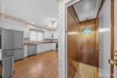 176 Grenville Street, Woodbridge Township, NJ 07095 - Photo 11