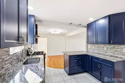 45 N Laurel Avenue N, Iselin, NJ 08830 - Photo 11
