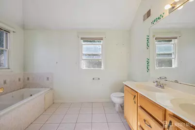 13 Johnson Avenue, Monroe Township, NJ 08831 - Photo 19