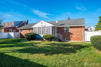 85 Grand Street, Iselin, NJ 08830 - Photo 41
