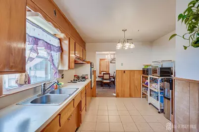 85 Grand Street, Iselin, NJ 08830 - Photo 15