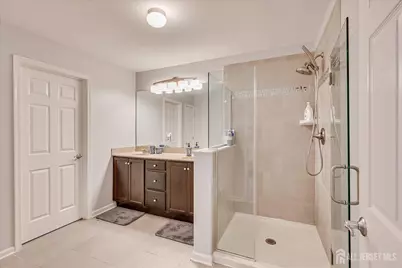 64 Andrews Way, Piscataway Township, NJ 08854 - Photo 23