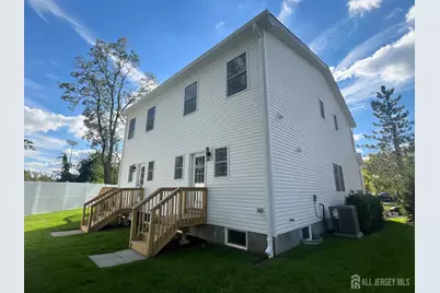 12 Moyse Place, Edison, NJ 08820 - Photo 5