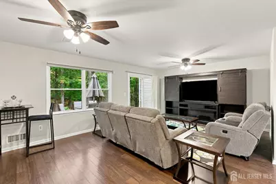 20 Parkside Drive, Spotswood, NJ 08884 - Photo 9