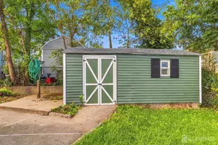 2 Kendall Dr, Sayreville, NJ 08859 - Photo 21