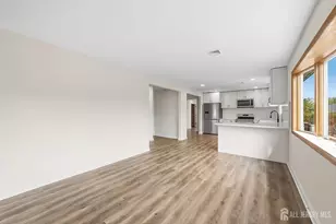 2 Kendall Dr, Sayreville, NJ 08859 - Photo 5