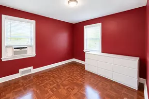 38 MacArthur Dr, Edison, NJ 08837 - Photo 7
