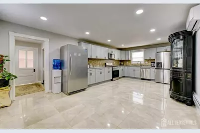 41 Lincoln Avenue, Jamesburg, NJ 08831 - Photo 7