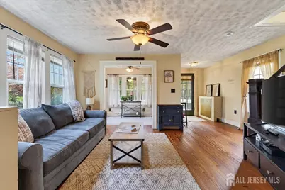 124 W Golf Avenue, South Plainfield, NJ 07080 - Photo 17