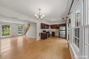 35 E Byrnes Ln E, Sayreville, NJ 08872 - Photo 7