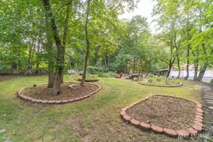 2 Agress Rd, Millstone Township, NJ 08535 - Photo 43