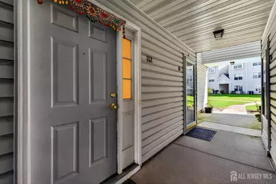 112 Prestwick Way, Edison, NJ 08820 - Photo 3