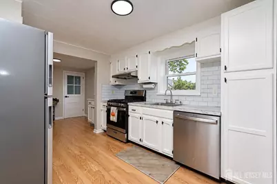 24 Helena Street, East Brunswick Township, NJ 08816 - Photo 7