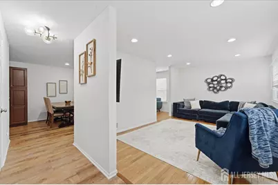 133 Keswick Drive, Piscataway Township, NJ 08854 - Photo 3