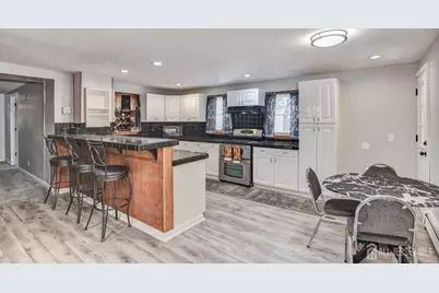 185 Washington Road, Sayreville, NJ 08872 - Photo 17