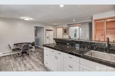 185 Washington Road, Sayreville, NJ 08872 - Photo 19