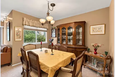 18 Oxford Lane, Middletown, NJ 07748 - Photo 7