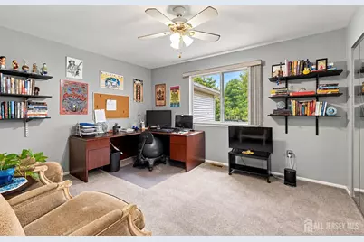 18 Oxford Lane, Middletown, NJ 07748 - Photo 17