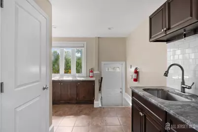 205 Water Street, Perth Amboy, NJ 08861 - Photo 29