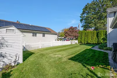 22 Dogwood Drive, Middlesex, NJ 08846 - Photo 35