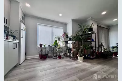 29 Farnham Square, Sayreville, NJ 08859 - Photo 5