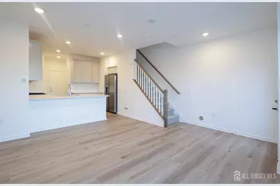911 District Blvd Road, East Brunswick Township, NJ 08816 - Photo 17