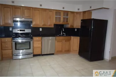43 Essex Street, Carteret, NJ 07008 - Photo 7