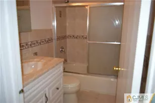 43 Essex St, Carteret, NJ 07008 - Photo 11