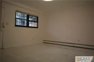 43 Essex St, Carteret, NJ 07008 - Photo 3