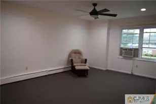 43 Essex St, Carteret, NJ 07008 - Photo 5