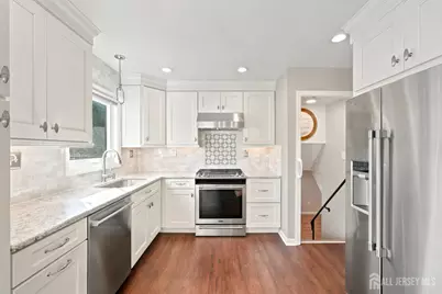 20 Wistar Avenue, Metuchen, NJ 08840 - Photo 17