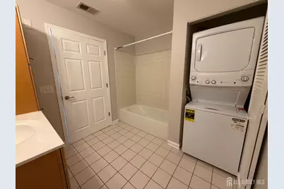 113 Liddle Avenue, Edison, NJ 08837 - Photo 13