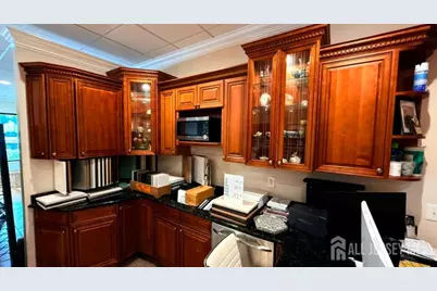 660 Plainsboro Road, Plainsboro Township, NJ 08536 - Photo 9