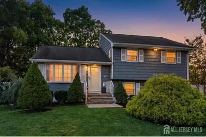 511 Decatur Avenue, Middlesex, NJ 08854 - Photo 1