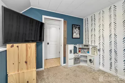 511 Decatur Avenue, Middlesex, NJ 08854 - Photo 19