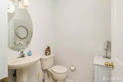 28 Malsbury Street, Robbinsville Township, NJ 08691 - Photo 7