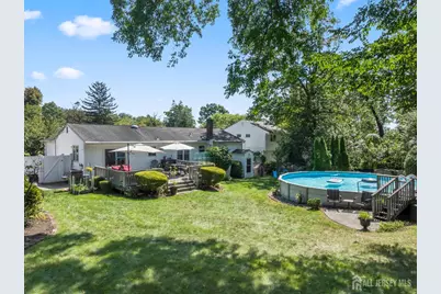 28 Bradford Road E, East Brunswick Township, NJ 08816 - Photo 21