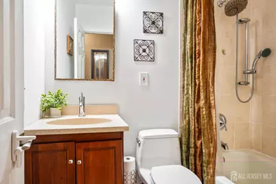 28 Bradford Road E, East Brunswick Township, NJ 08816 - Photo 13