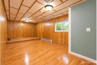287 E Smith Street, Woodbridge Township, NJ 07095 - Photo 27