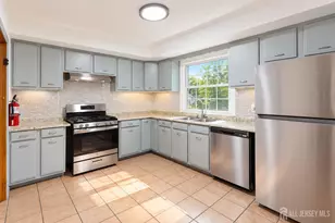 287 E Smith St, Woodbridge Township, NJ 07095 - Photo 9