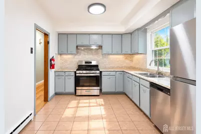 287 E Smith Street, Woodbridge Township, NJ 07095 - Photo 11
