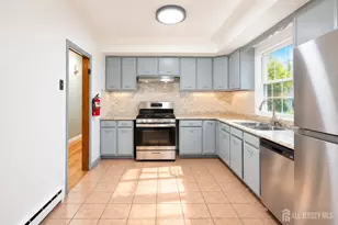 287 E Smith St, Woodbridge Township, NJ 07095 - Photo 11