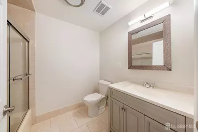 88 Golden Square, Woodbridge Township, NJ 07095 - Photo 13